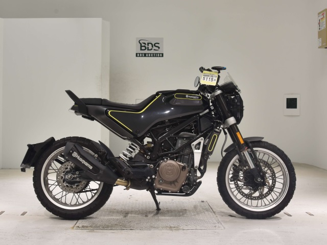 Husqvarna SVARTPILEN 401 2018