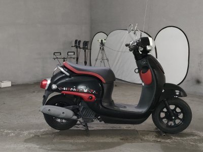 Honda GIORNO 2016
