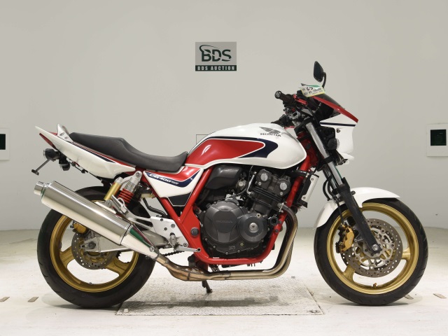Honda CB400SFV 2011
