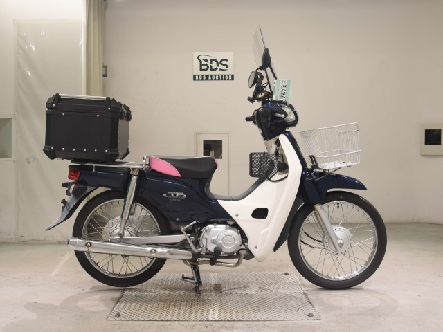 Honda C110 2012