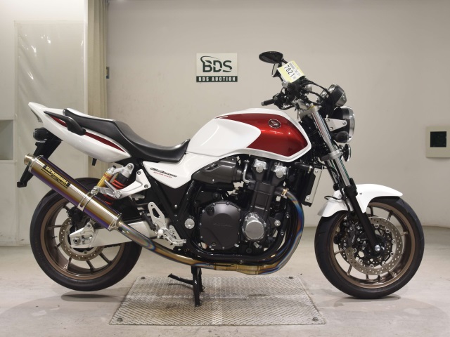 Honda CB1300SF 2017