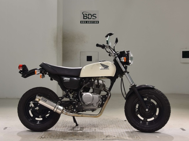Honda APE50 2009