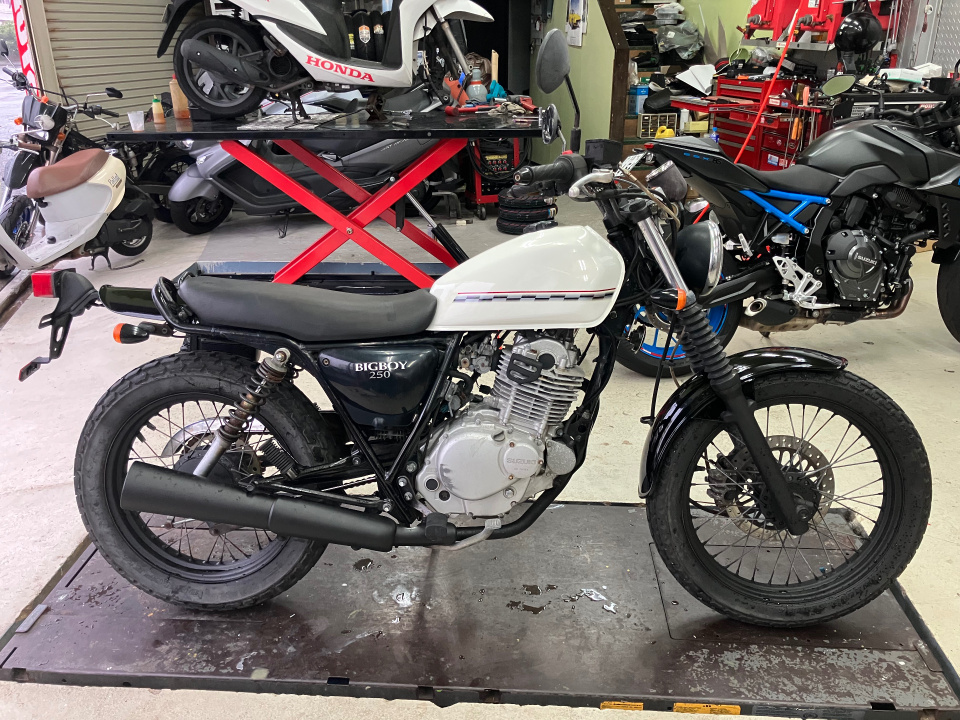 Suzuki GRASSTRACKER BIGBOY