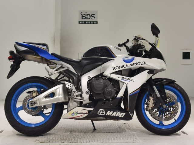 Honda CBR600RR 2021