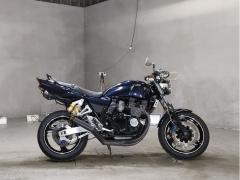Yamaha XJR400 2009