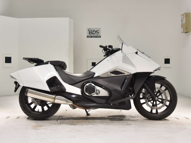 Honda NM4-02 VULTUS 2015
