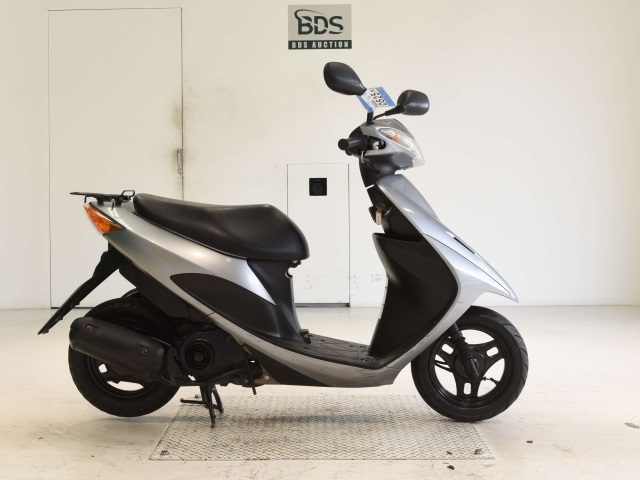 Suzuki ADDRESS V50