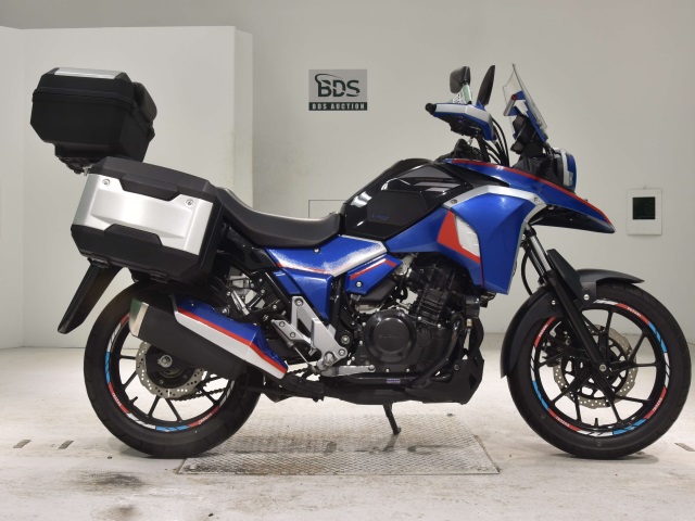 Suzuki V-STROM DL250
