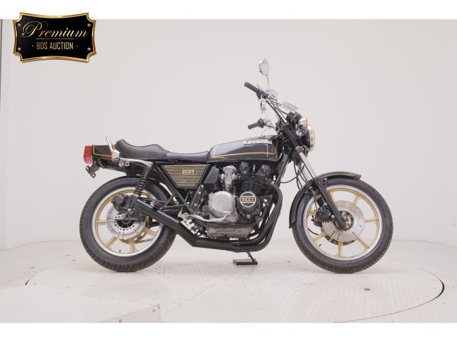 Kawasaki Z400J 2025