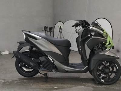 Yamaha TRICITY 125