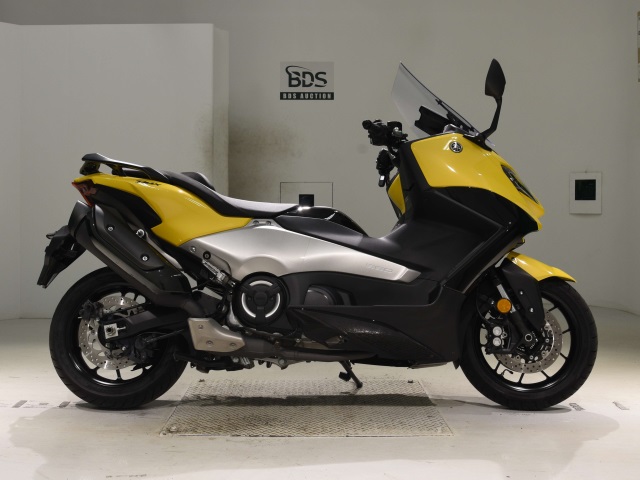 Yamaha T-MAX560 2022