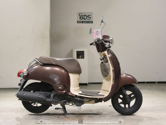 Honda GIORNO 2011