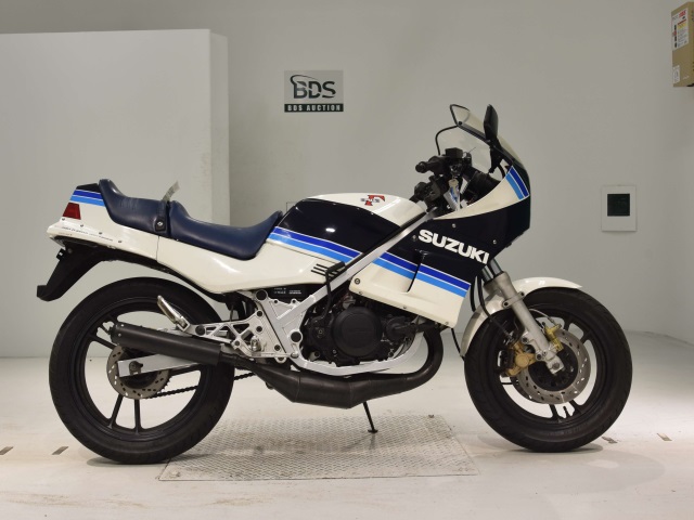 Suzuki RG250 GAMMA