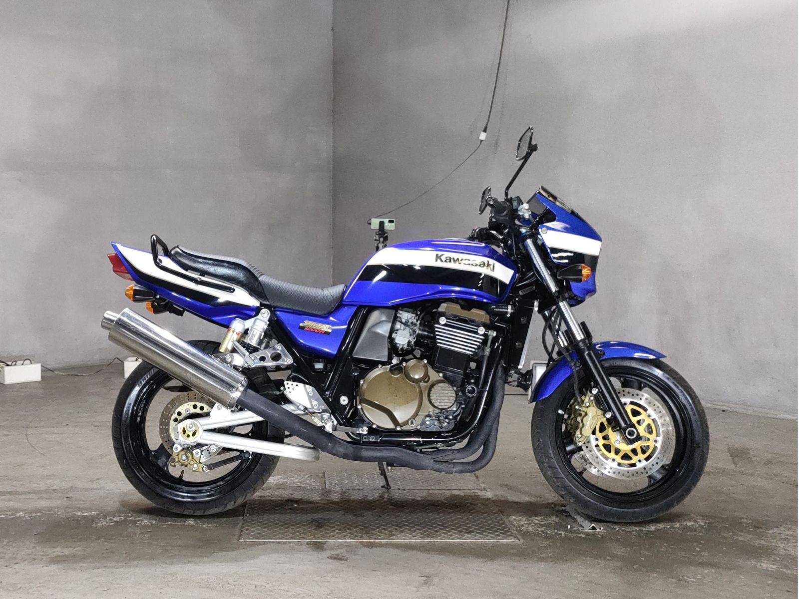 Kawasaki ZRX1200R 2003