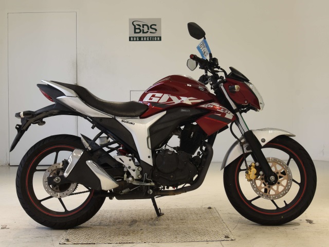 Suzuki GIXXER150