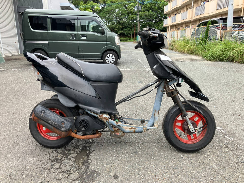 Suzuki LETS2
