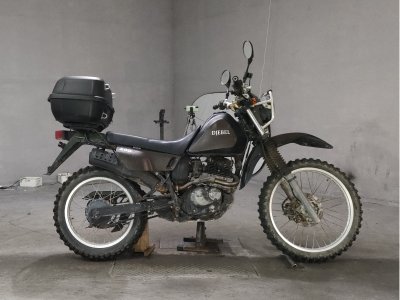 Suzuki DJEBEL200