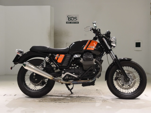 Moto Guzzi V7 SPECIAL 2014