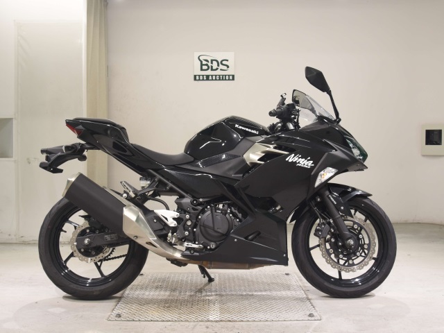 Kawasaki NINJA400 2021