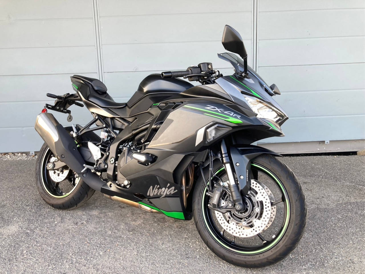 Kawasaki ninja zx-4r se 2023