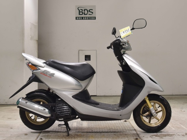 Honda DIO Z4 2006