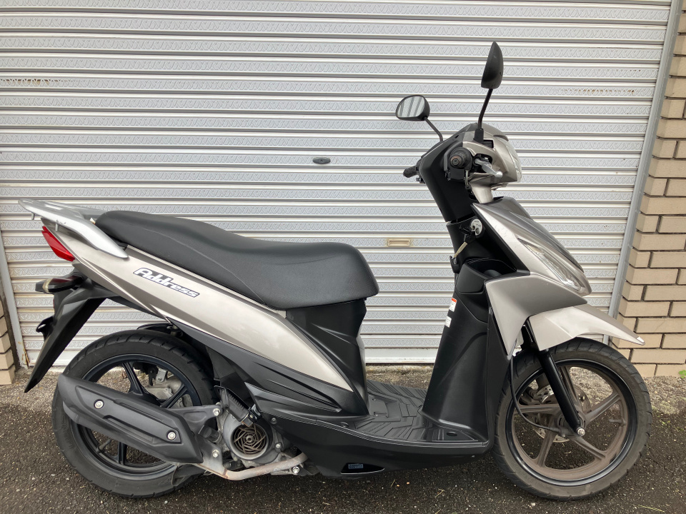 Suzuki ADDRESS V110