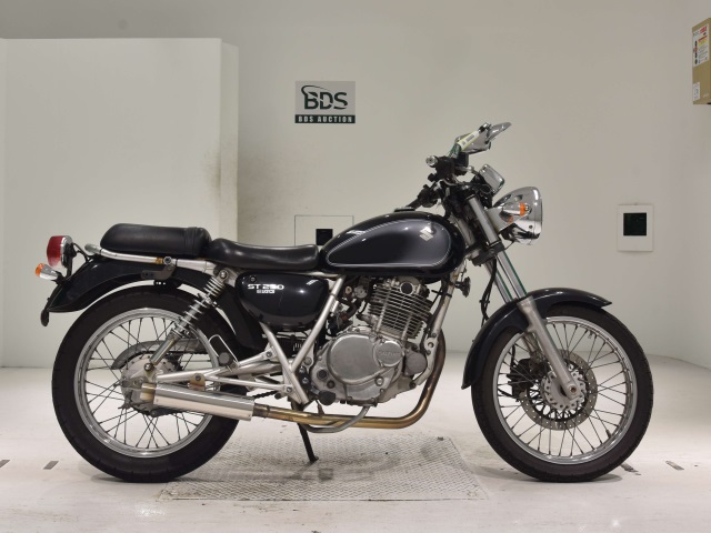 Suzuki ST250E 2008