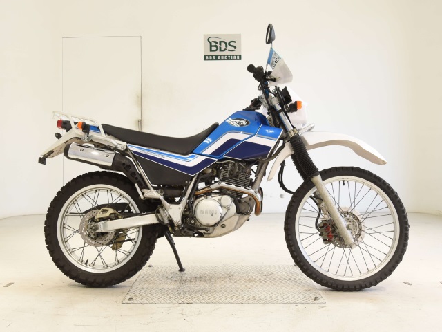 Yamaha SEROW XT225 2003