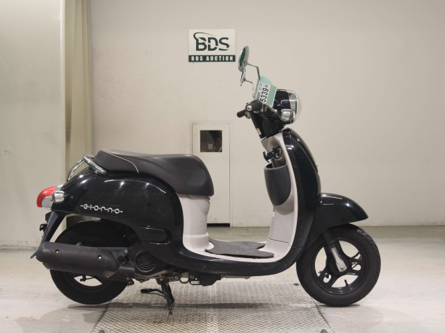 Honda GIORNO 2011