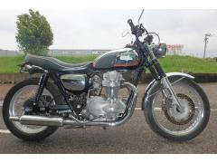 Kawasaki W650 2005