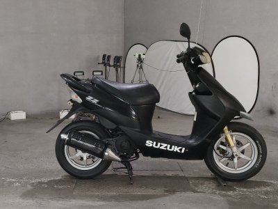 Suzuki SEPIA ZZ