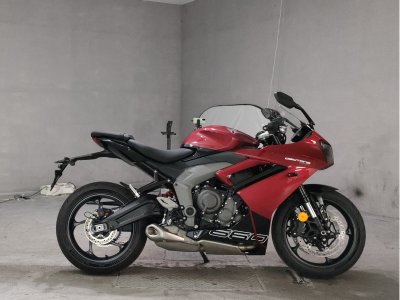 Triumph daytona 660 2024