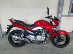 Suzuki GSR250