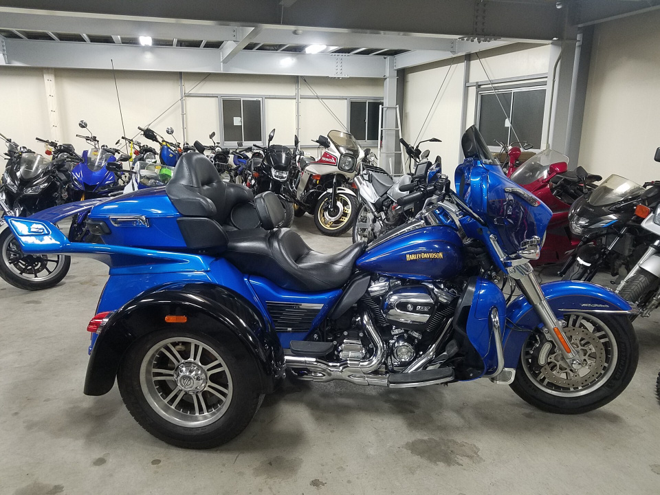 HD ELECTRA GLIDE FLHTCU1750 TRIKE 2016