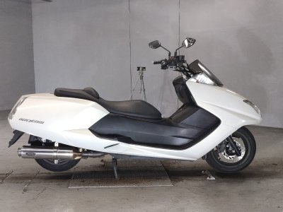 Yamaha MAGZAM 2005