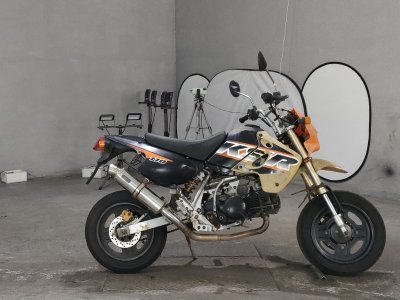 Kawasaki KSR110 2005