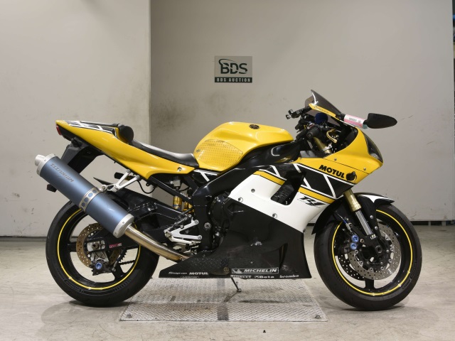 Yamaha YZF-R1 2000