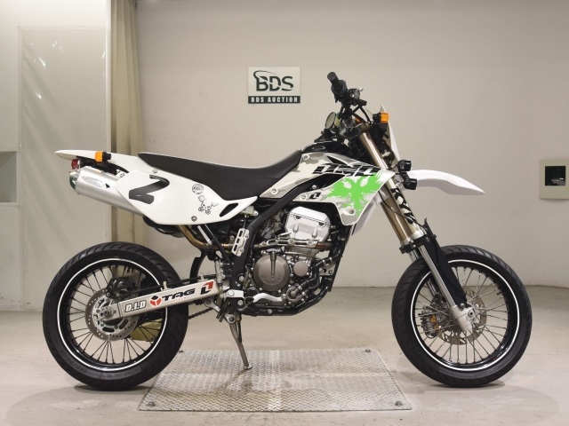 Kawasaki D-TRACKER250 2006