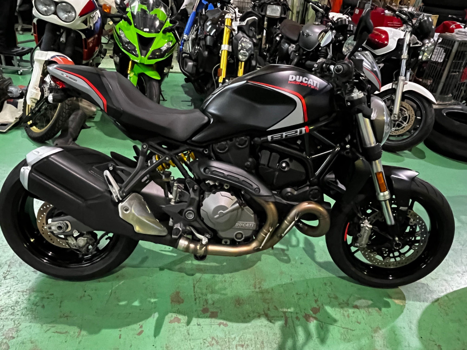 Ducati Monster 821 Stealth 2020
