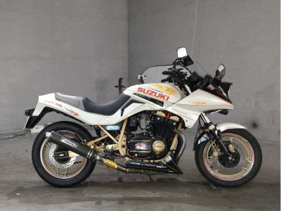 Suzuki GSX750S KATANA 1985
