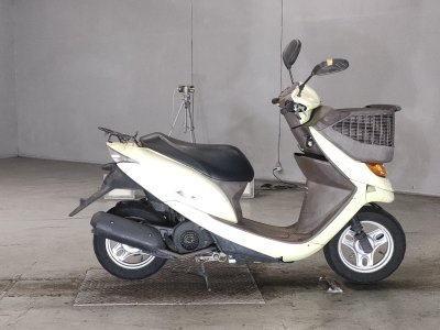 Honda DIO CHESTER 2005