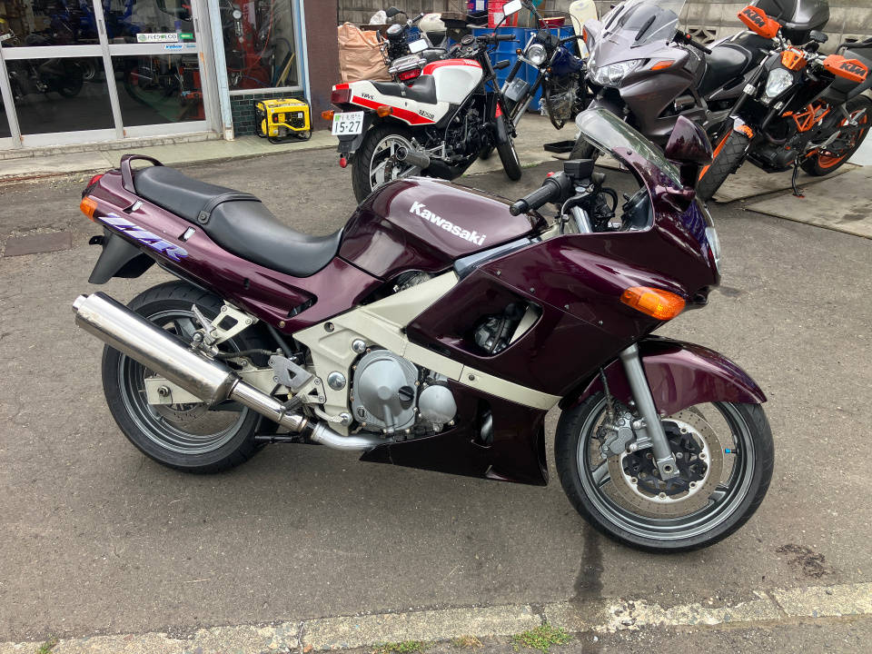 Kawasaki ZZ-R400 1997