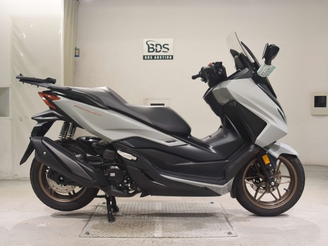 Honda FORZA-6 2023