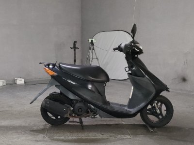 Suzuki ADDRESS V50