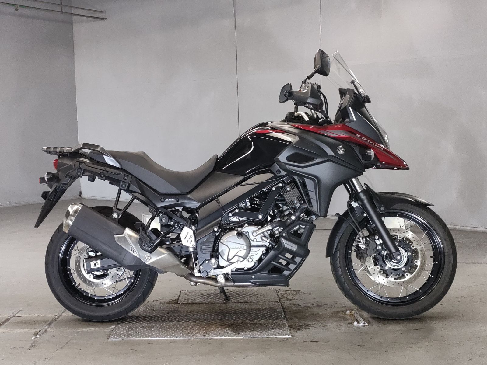 Suzuki V-STROM DL650XT 2021