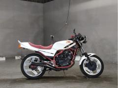 Honda VT250F XELVIS 1982