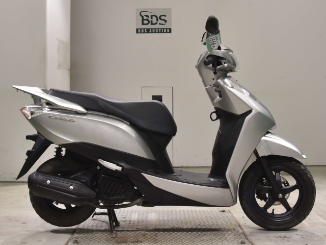 Honda LEAD125 2015