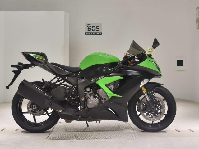 Kawasaki ZX-6RA 2013