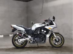 Yamaha FZ400 1998
