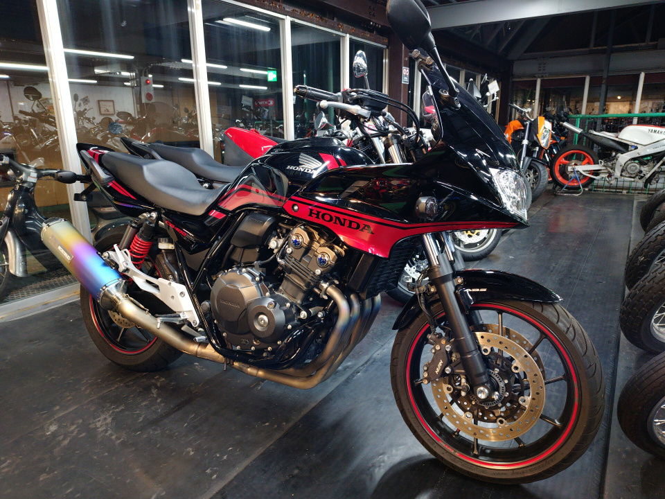 Honda CB400SFVA 2016